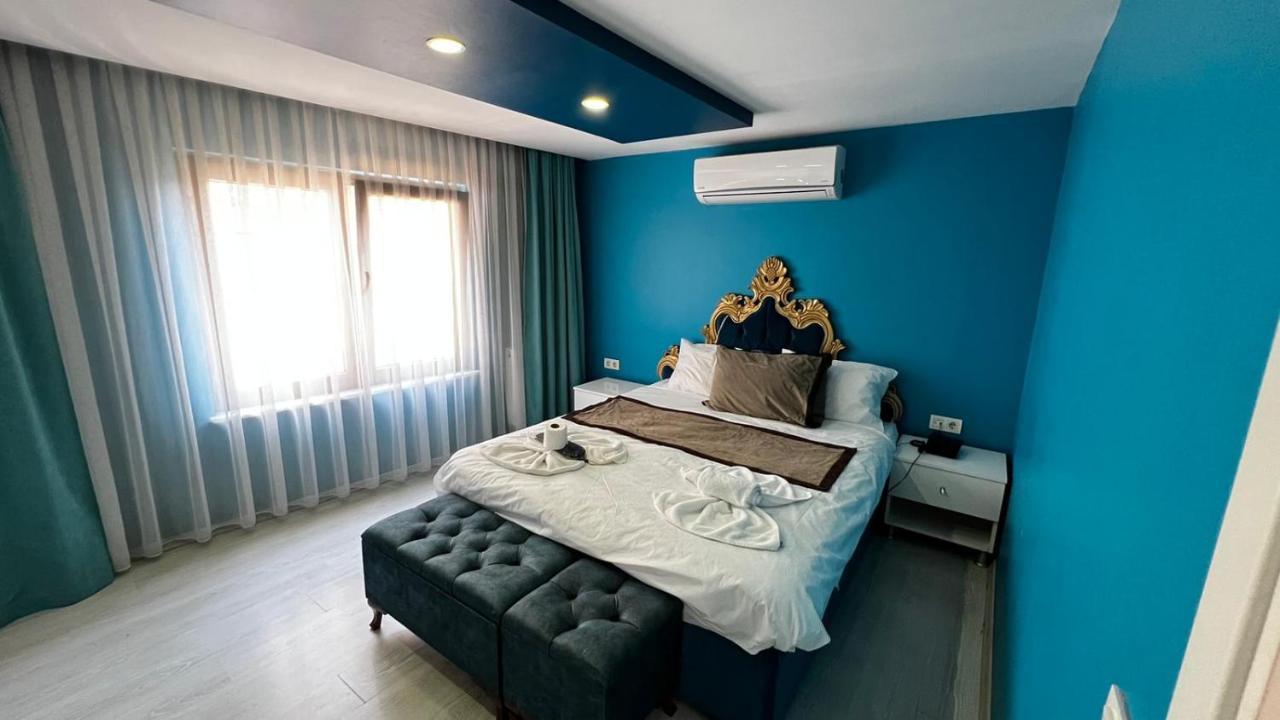 Moon Blue Hotel อิสตันบูล ภายนอก รูปภาพ